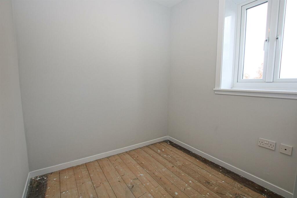 Additional property image - Tharp Way, Chippenham, Ely