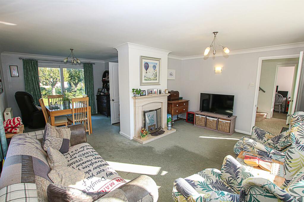 Additional property image - Lewis Crescent, Abington, Cambridge