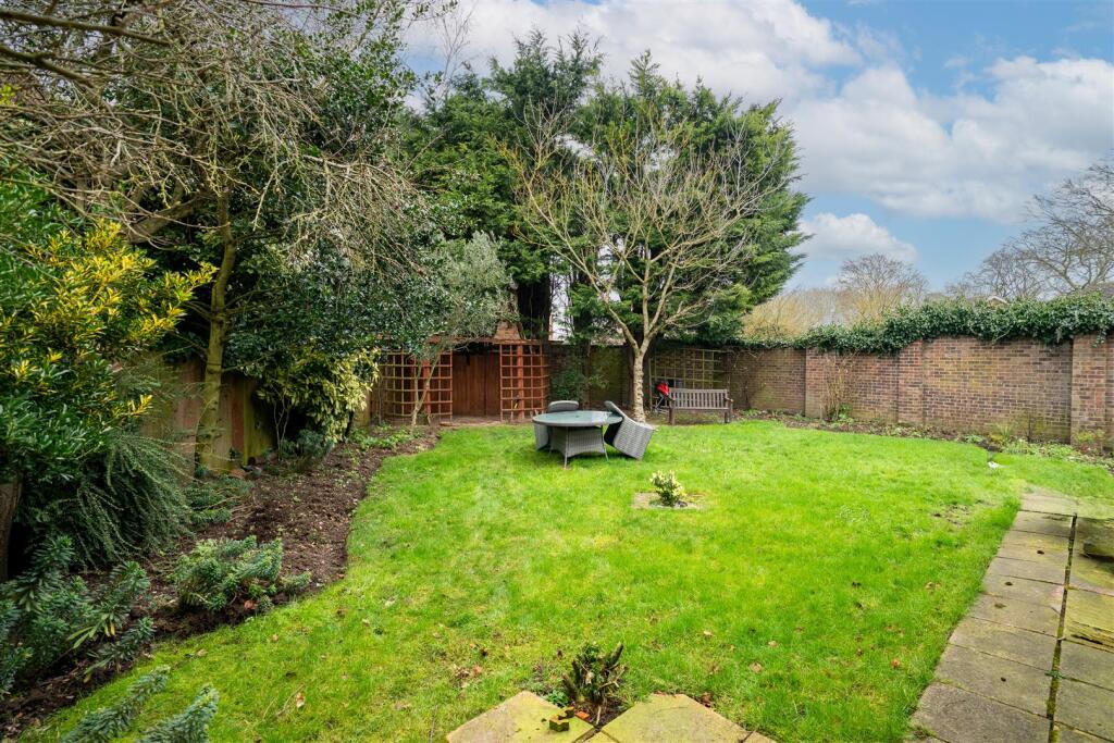 Additional property image - Ditton Close, Newmarket, CB8