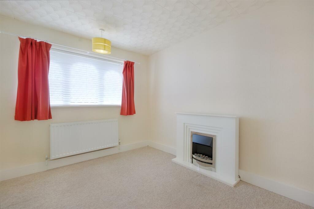 3 bedroom detached bungalow for sale in Burnham Avenue, Beeston