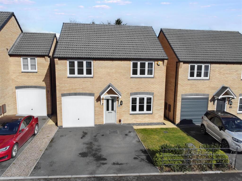 Main image of property: Regina Drive, Nottingham