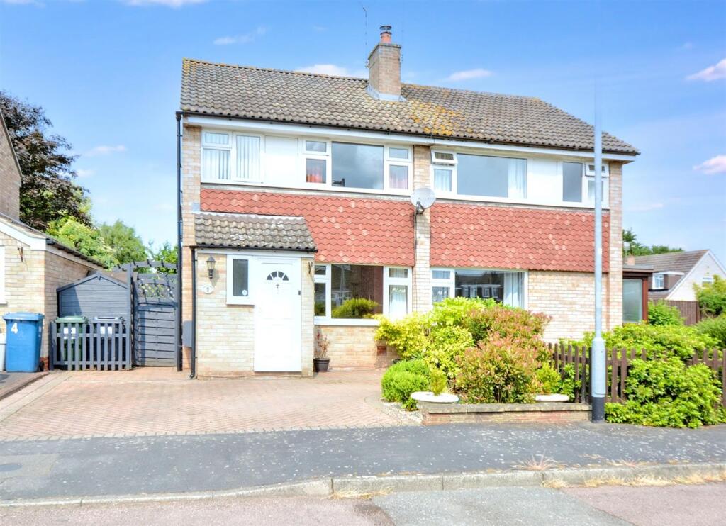 Main image of property: Smiths Close, Cropwell Bishop, Nottingham