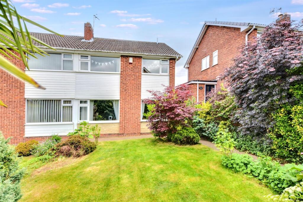 Main image of property: Weldbank Close, Chilwell, Nottingham