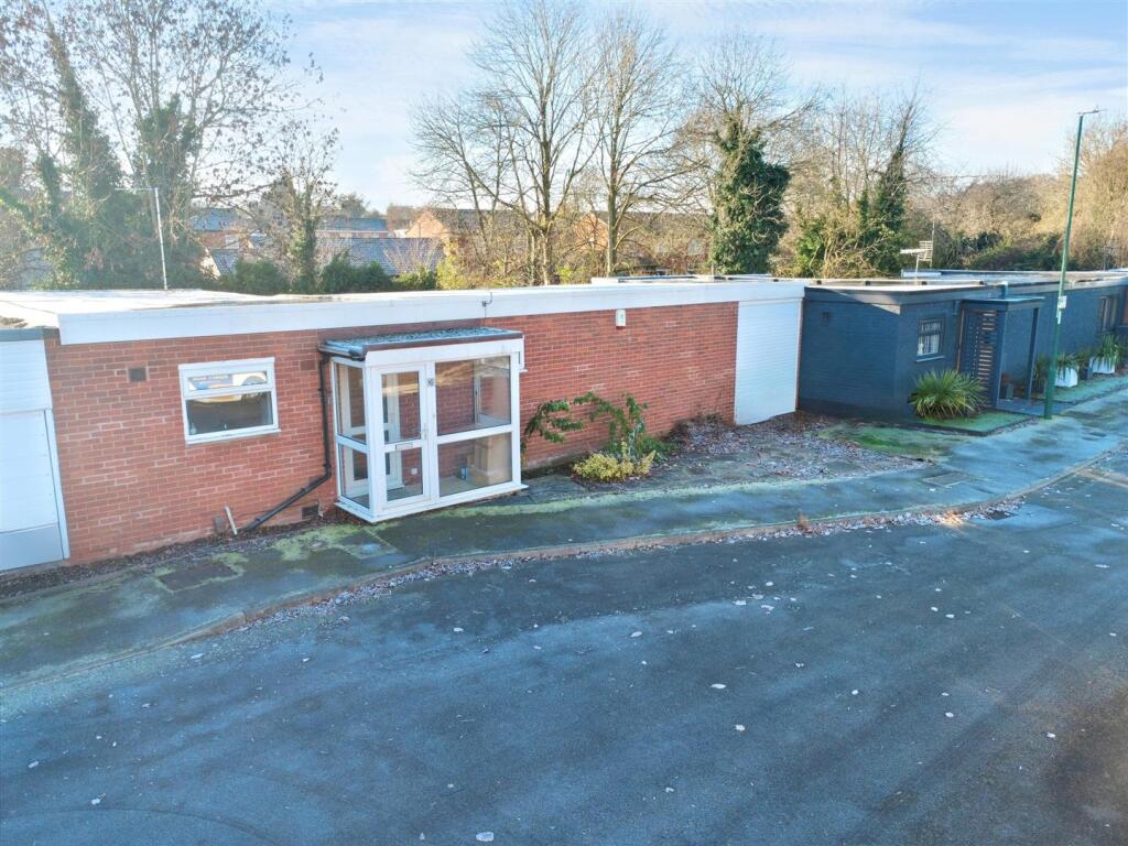 Main image of property: Gervase Gardens, Clifton Village, Nottingham