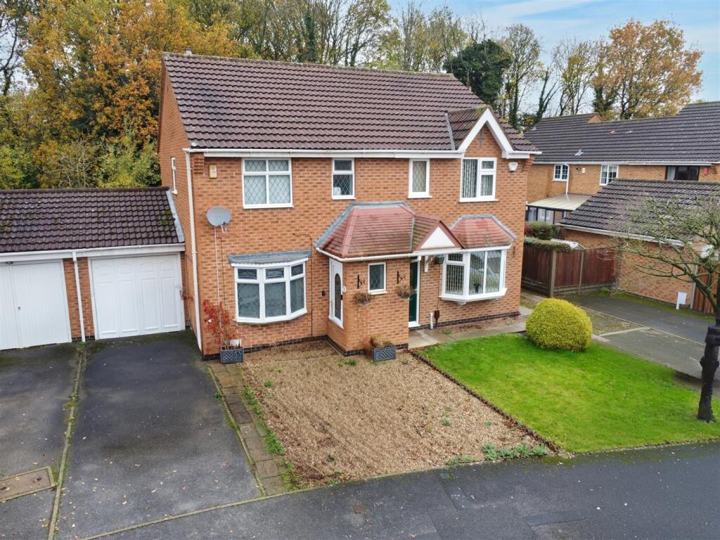 Main image of property: Ellwood Crescent, Wollaton, Nottingham