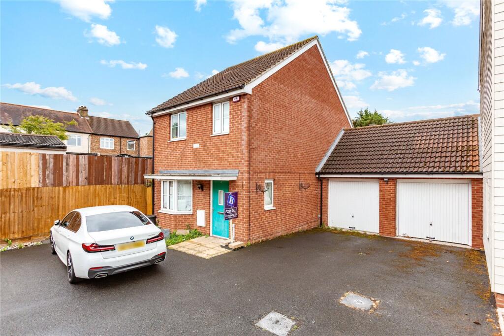 Main image of property: Mellowes Road, Hornchurch, RM11