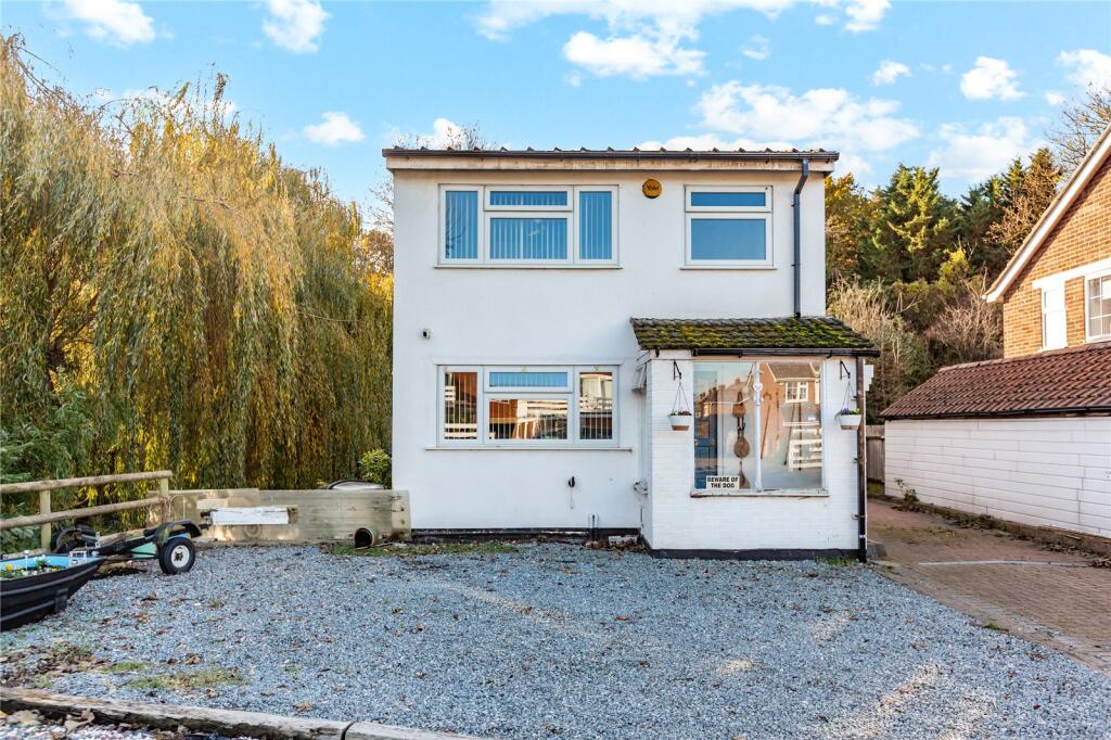 Main image of property: Berkeley Drive, Hornchurch, RM11