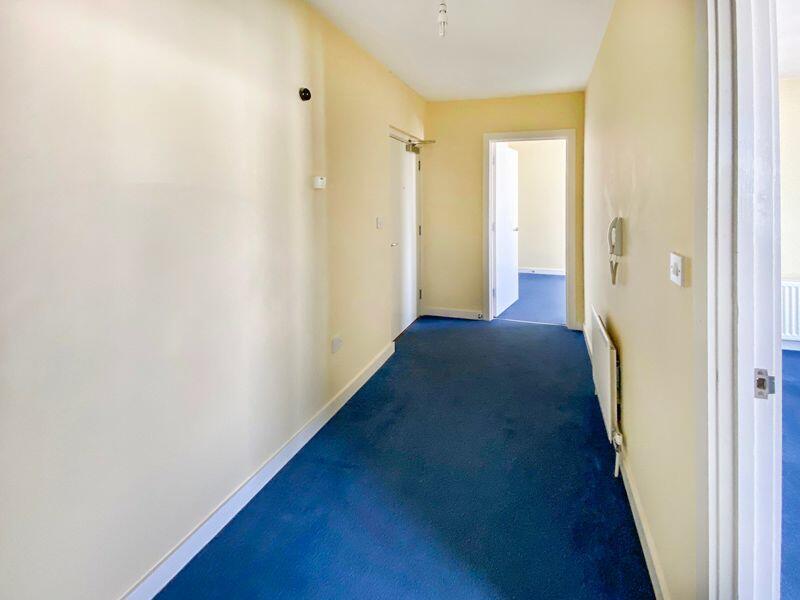 1 bedroom flat for sale in Godstone Road, Whyteleafe, CR3