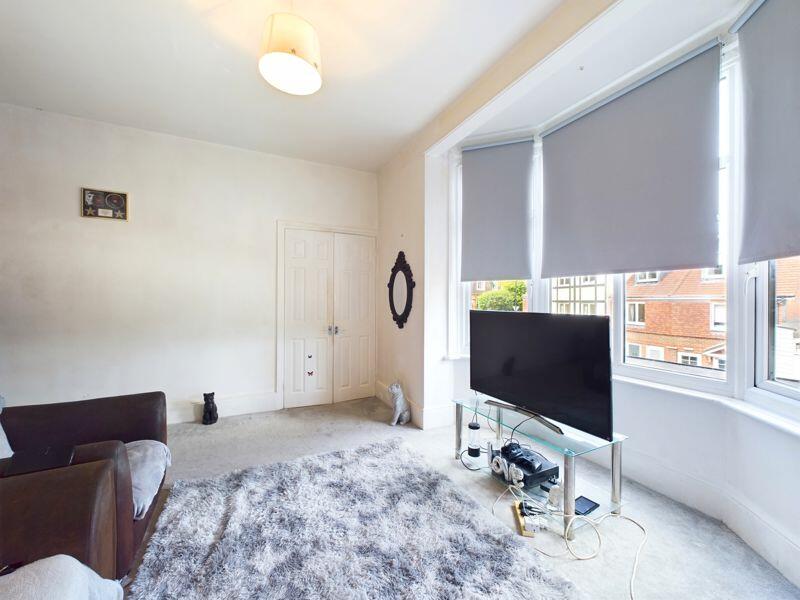 Additional property image - CATERHAM VALLEY