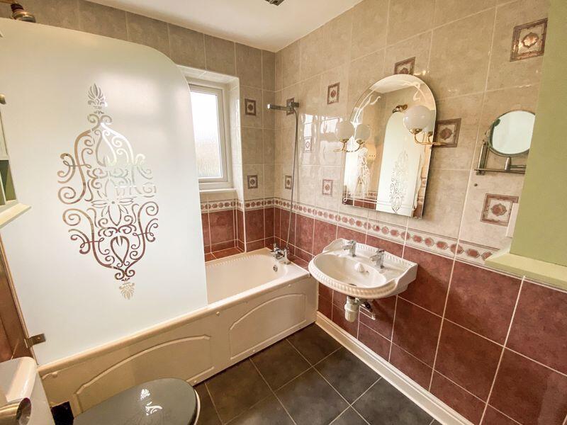 Additional property image - ELDON ROAD, CATERHAM ON THE HILL