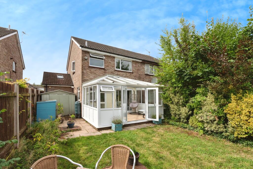 Main image of property: Avondale Gardens, CARDIFF, South Glamorgan, CF11