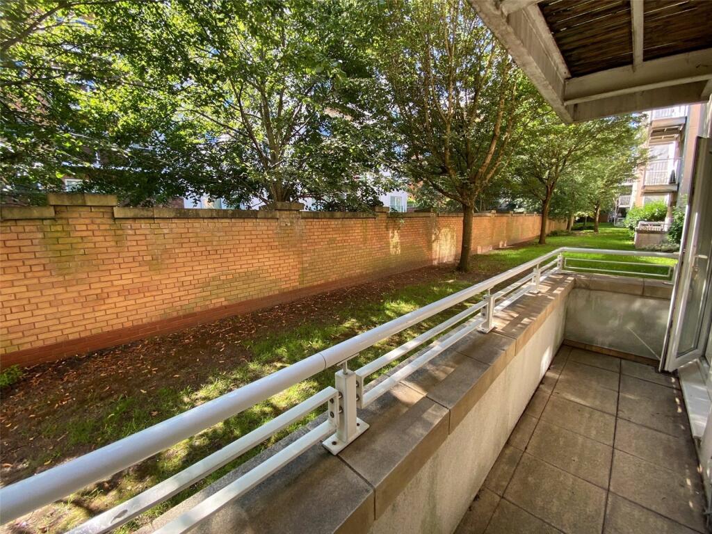 Main image of property: Overstone Court, Cardiff, CF10