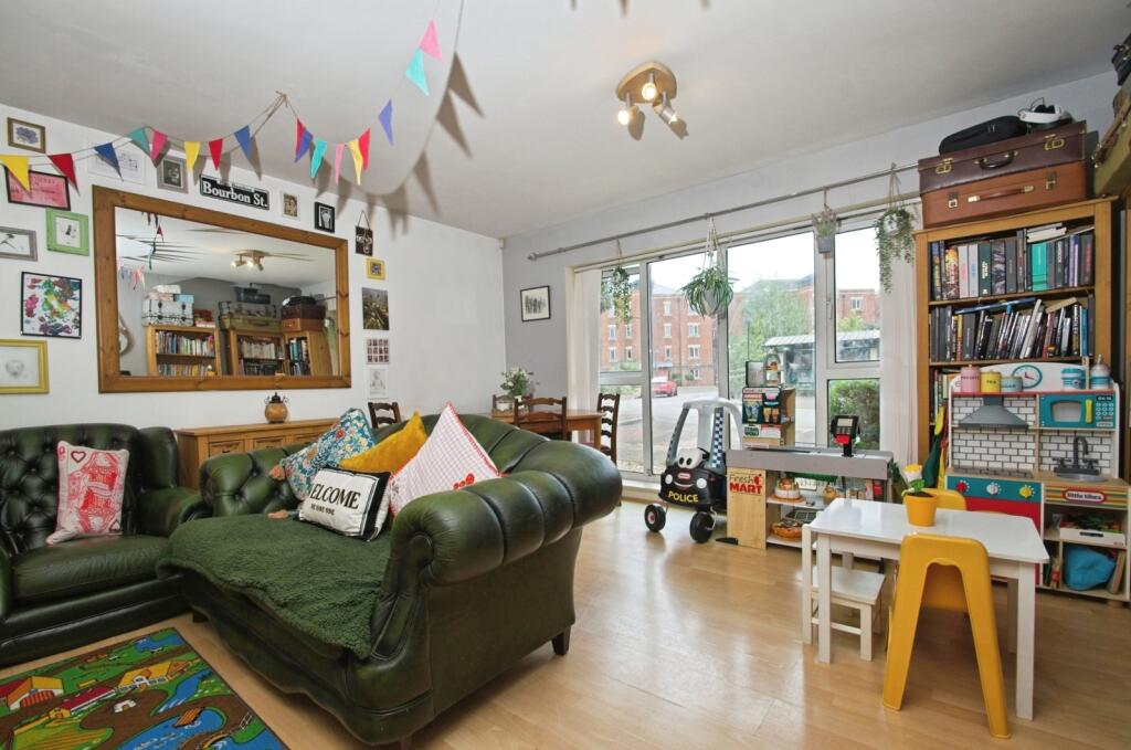 Main image of property: Adventurers Quay, CARDIFF, South Glamorgan, CF10