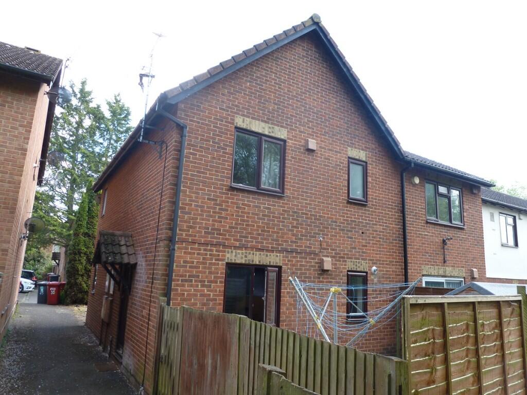 Main image of property: Jellicoe Close, Slough, Berkshire, SL1