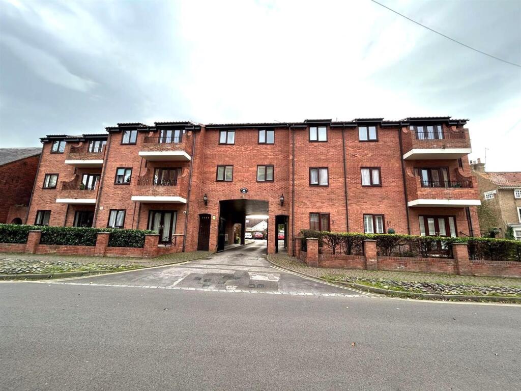 Main image of property: West Street, Yarm, TS15 9SQ