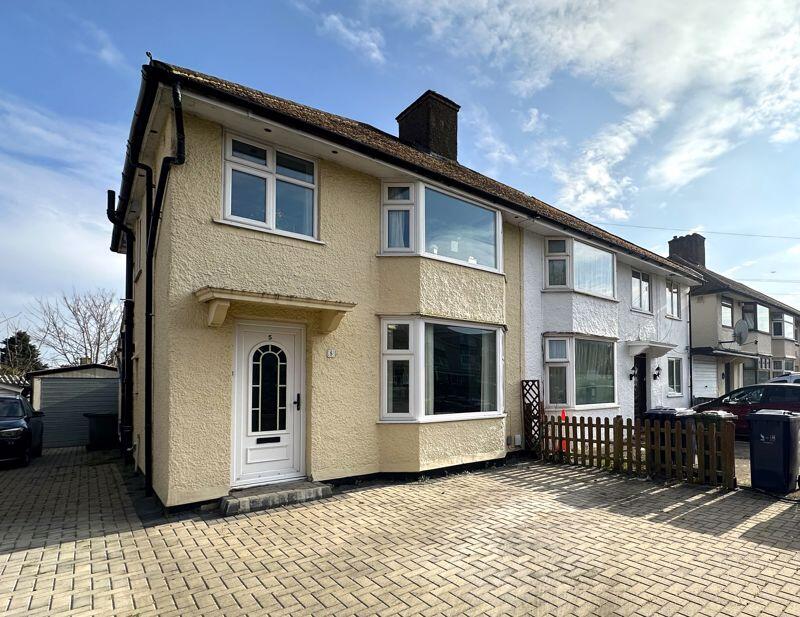 3 bedroom semi-detached house