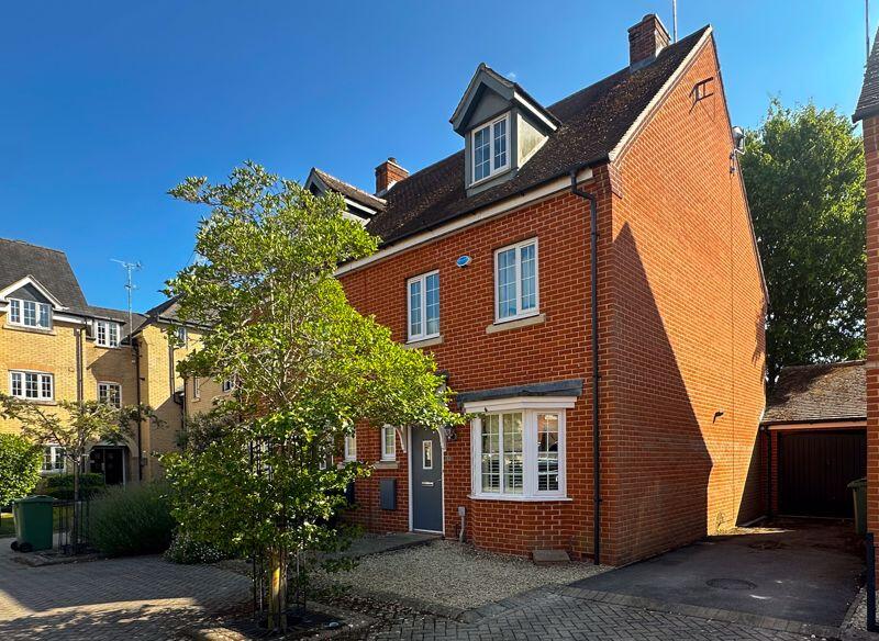 Main image of property: Medhurst Way, Oxford