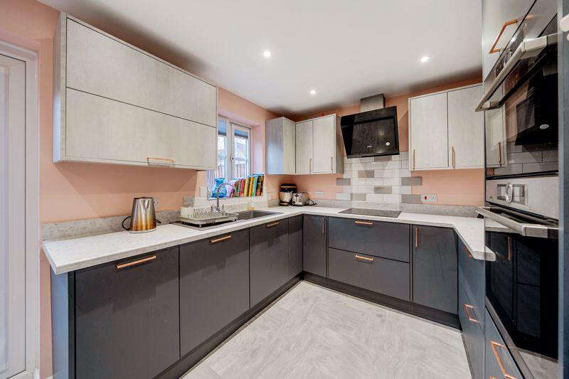 Main image of property: Bergamot Place, Oxford