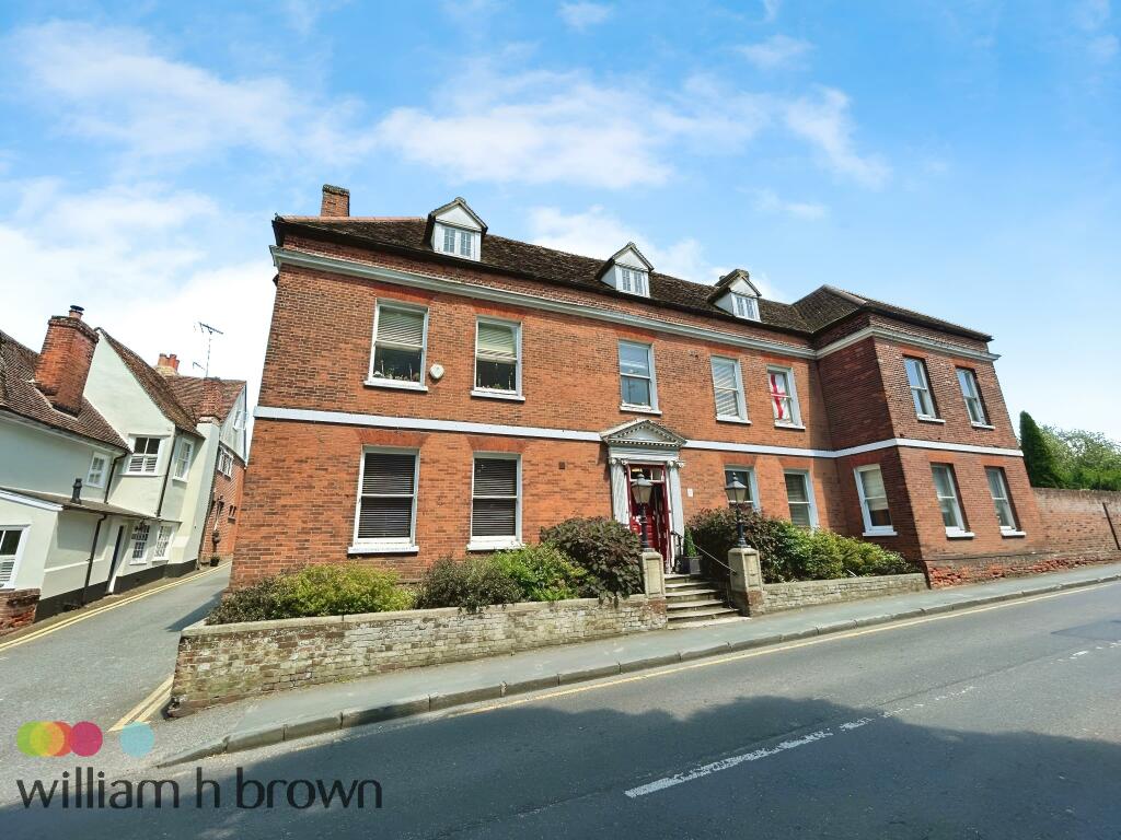 2 bedroom flat for rent in Colchester Road, HALSTEAD, CO9