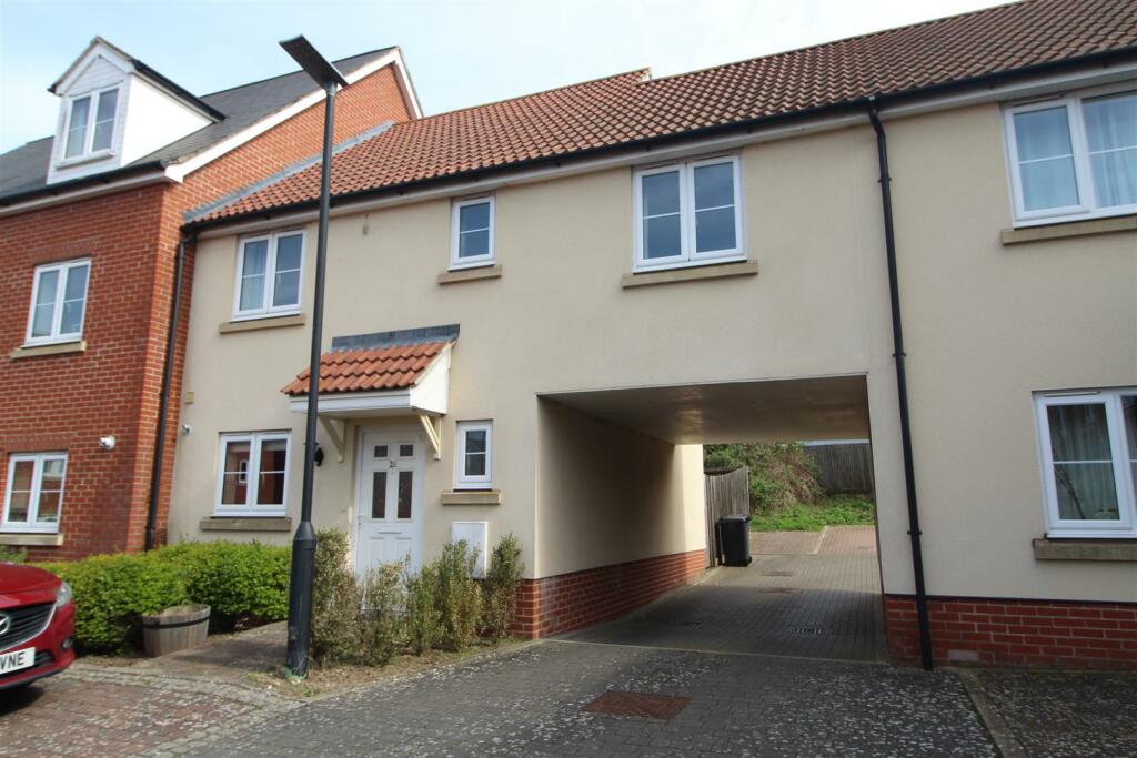 4 bedroom town house for sale in Abbeyfields, Bury St. Edmunds, IP33