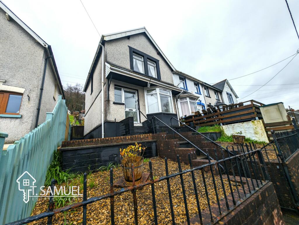 3 bedroom semidetached house for sale in Maple Terrace, Abercwmboi, CF44