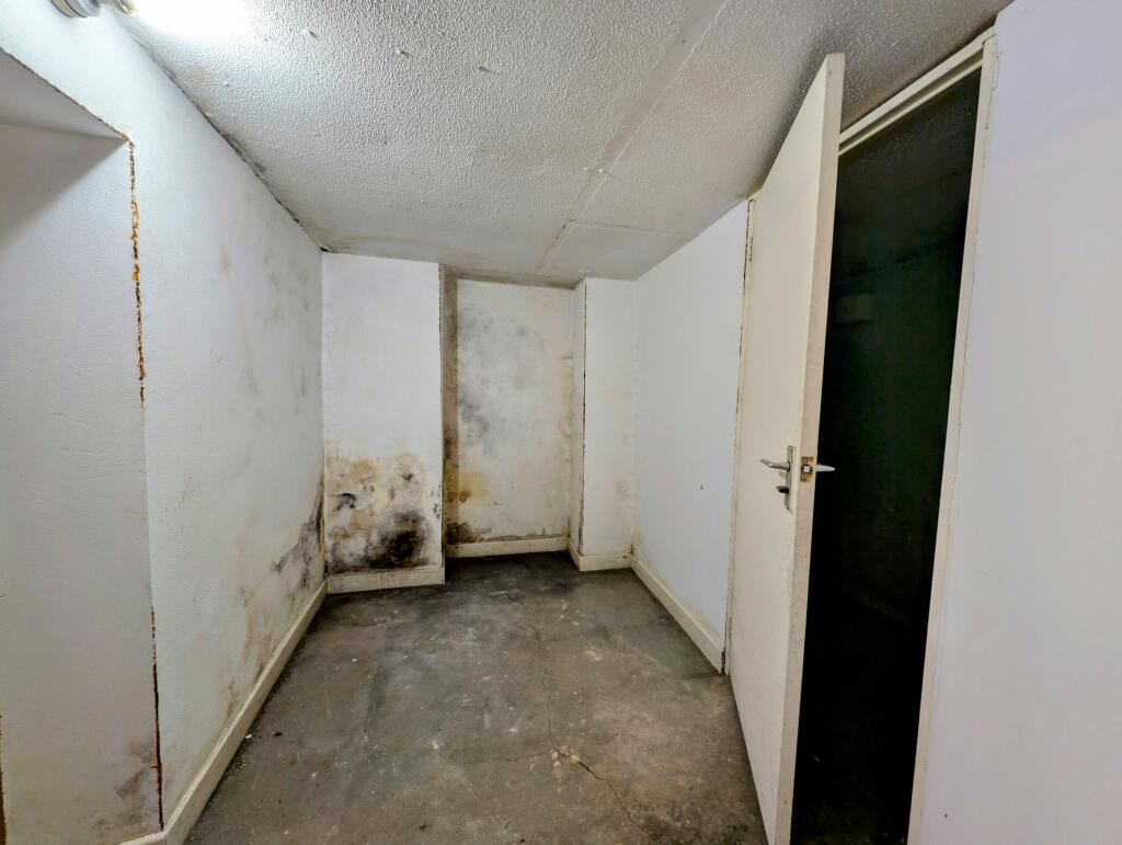Additional property image - Commercial Street, Mountain Ash, CF45 3PS