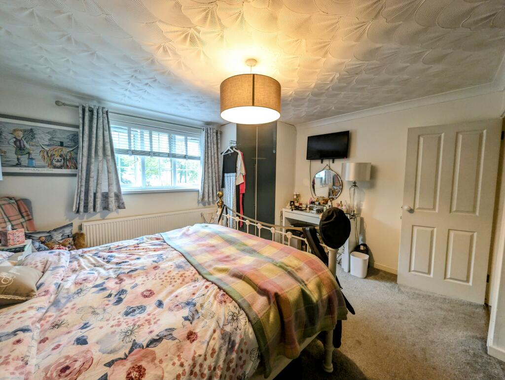 Additional property image - Windsor Court, Ynysybwl, CF37 3HX