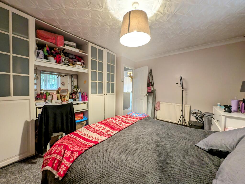 Additional property image - Windsor Court, Ynysybwl, CF37 3HX