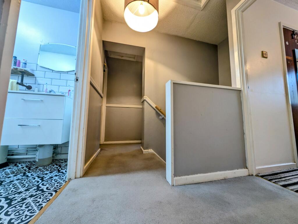 Additional property image - Windsor Court, Ynysybwl, CF37 3HX