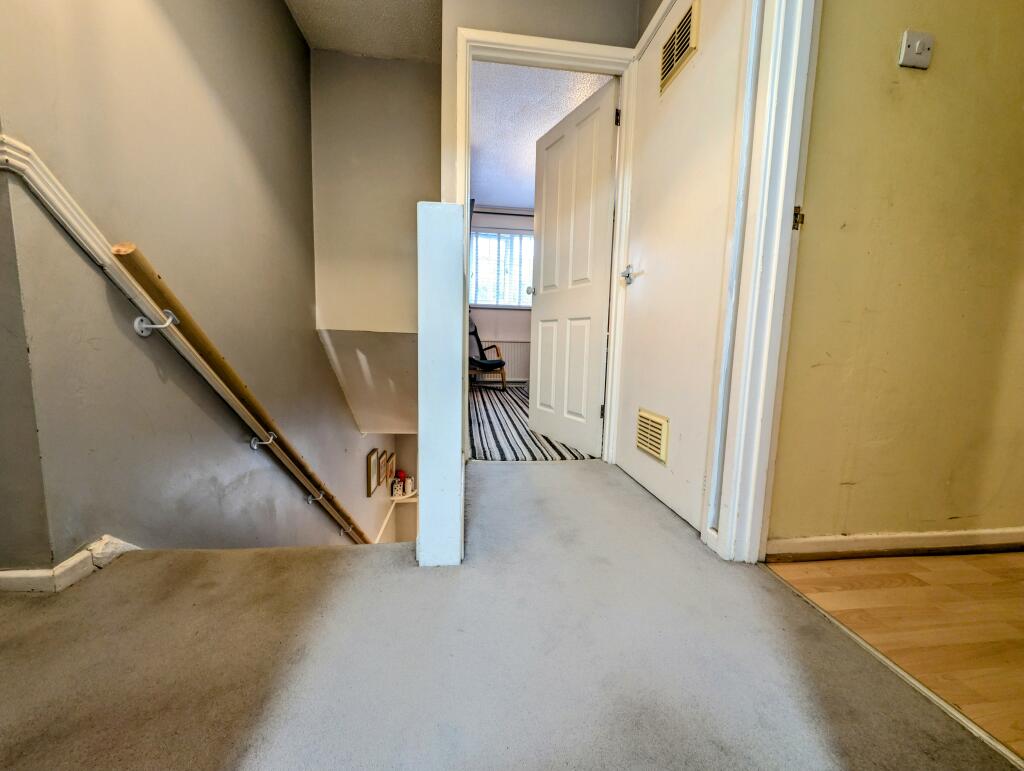 Additional property image - Windsor Court, Ynysybwl, CF37 3HX