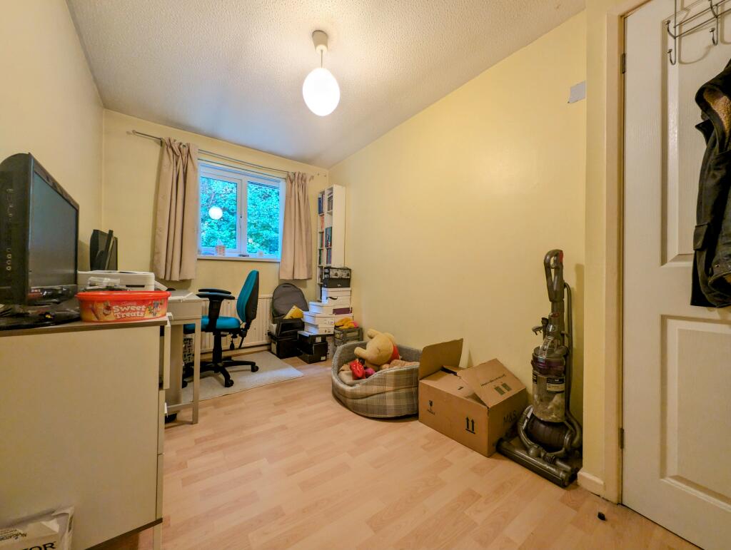 Additional property image - Windsor Court, Ynysybwl, CF37 3HX