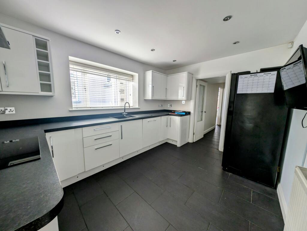 Additional property image - Richmond Road, Caegarw, Mountain Ash, CF45 4AN