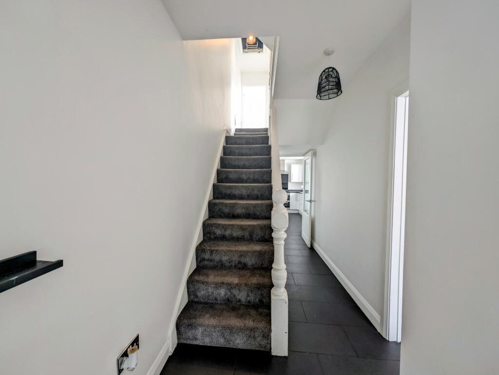 Additional property image - Richmond Road, Caegarw, Mountain Ash, CF45 4AN