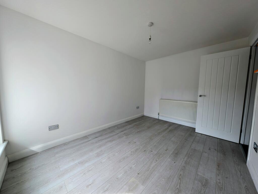 Additional property image - Richmond Road, Caegarw, Mountain Ash, CF45 4AN