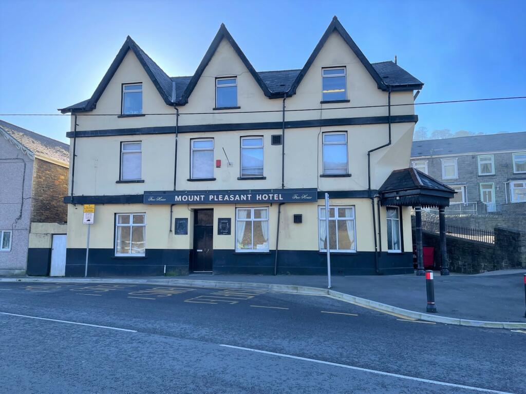 Additional property image - Mount Pleasant Hotel, Mountain Ash, CF45 3UF