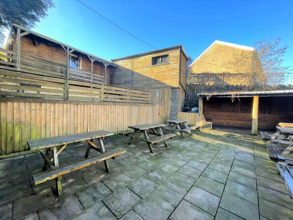 Additional property image - Mount Pleasant Hotel, Mountain Ash, CF45 3UF
