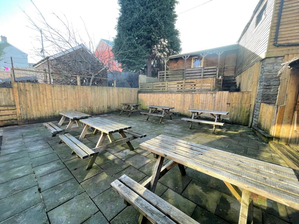 Additional property image - Mount Pleasant Hotel, Mountain Ash, CF45 3UF