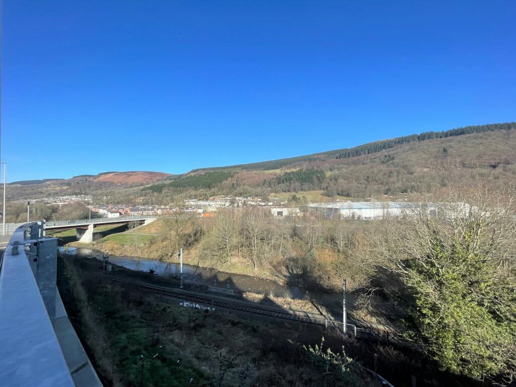 Additional property image - Mount Pleasant Hotel, Mountain Ash, CF45 3UF