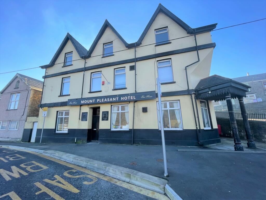 Additional property image - Mount Pleasant Hotel, Mountain Ash, CF45 3UF