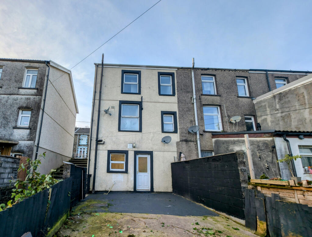 Additional property image - Deri Terrace, Ferndale