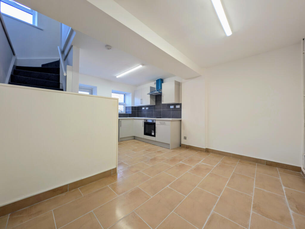 Additional property image - Deri Terrace, Ferndale