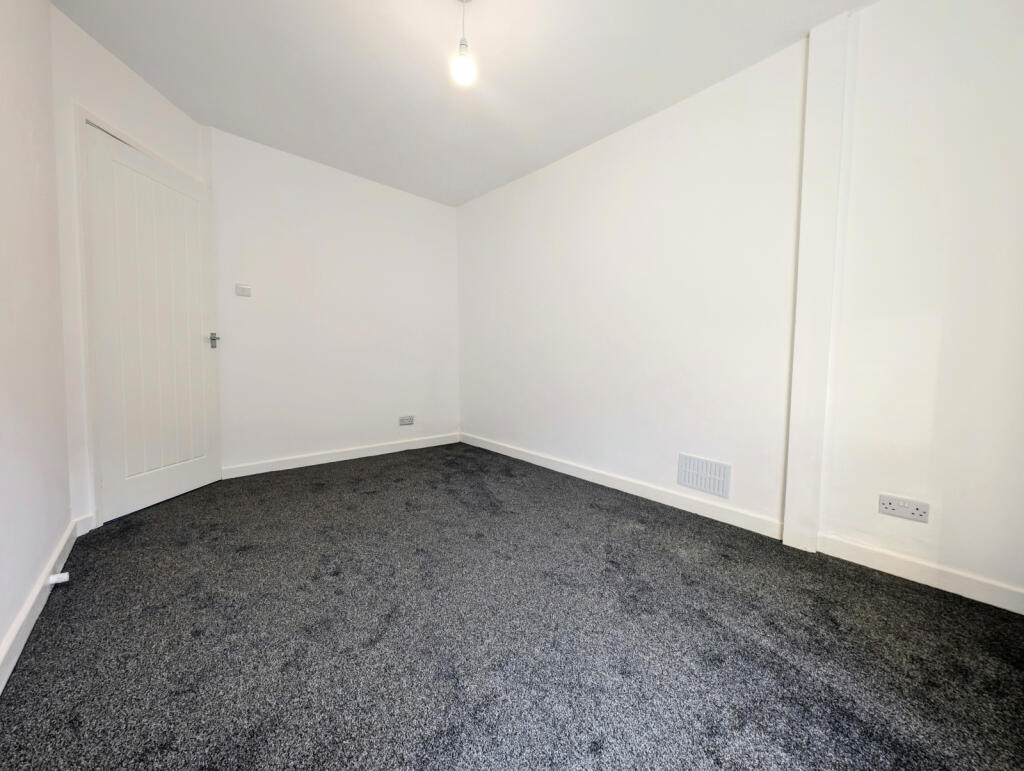 Additional property image - Deri Terrace, Ferndale