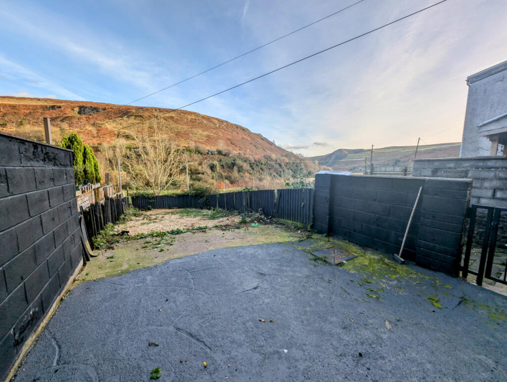 Additional property image - Deri Terrace, Ferndale