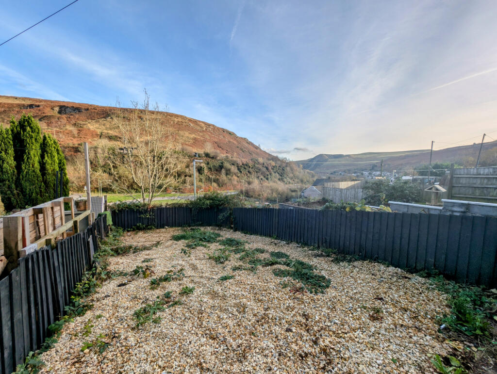 Additional property image - Deri Terrace, Ferndale