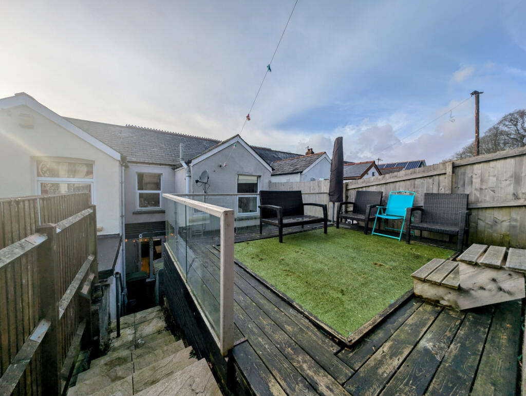 Additional property image - The Triangle, Caegarw