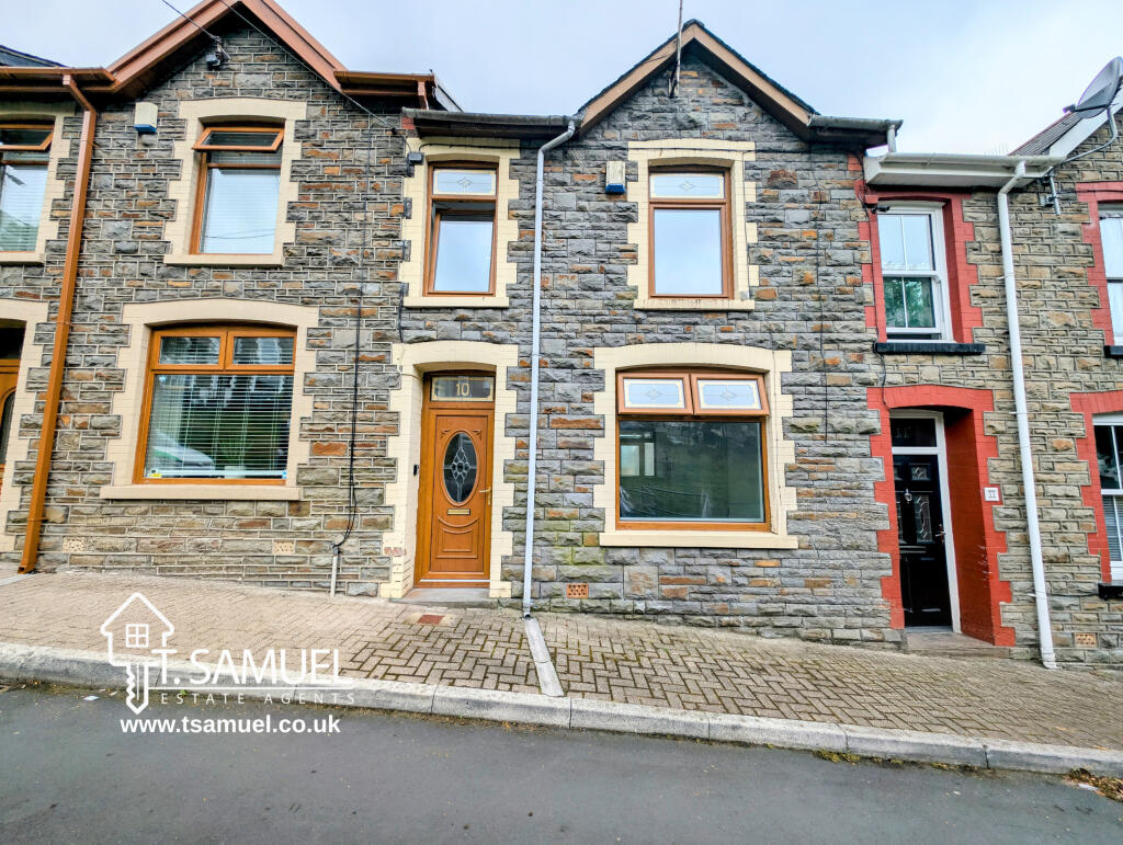 Main image of property: The Triangle, Caegarw, Mountain Ash
