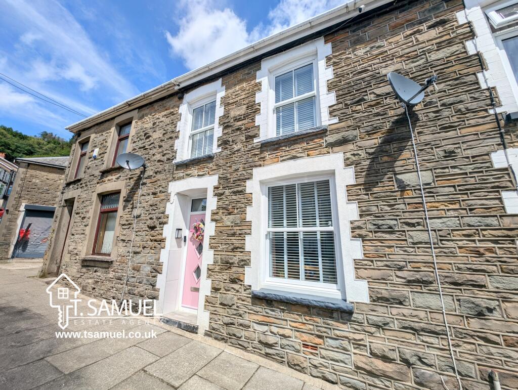Main image of property: New Street, Abercynon