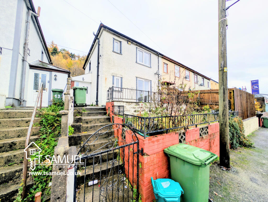 Main image of property: Park View, Abercynon, CF45 4TP