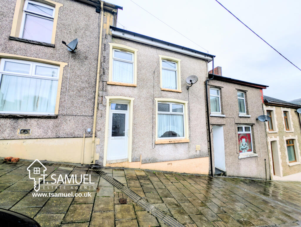 Main image of property: Halswell Street, Mountain Ash, CF45 4YN