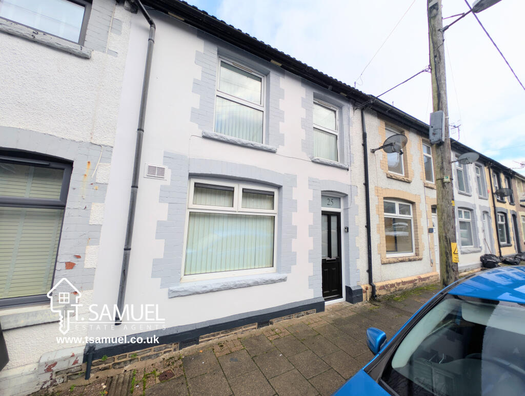 Main image of property: Ty'R Felin Street, Mountain Ash, CF45 3YP